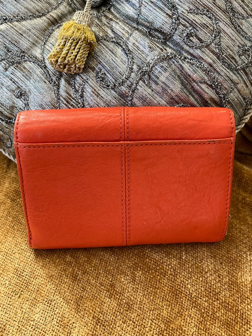 Coach Ashley Pleated Orange 🍊 Leather Compact Wallet with Gold Hardware, GUC - Picture 9 of 12